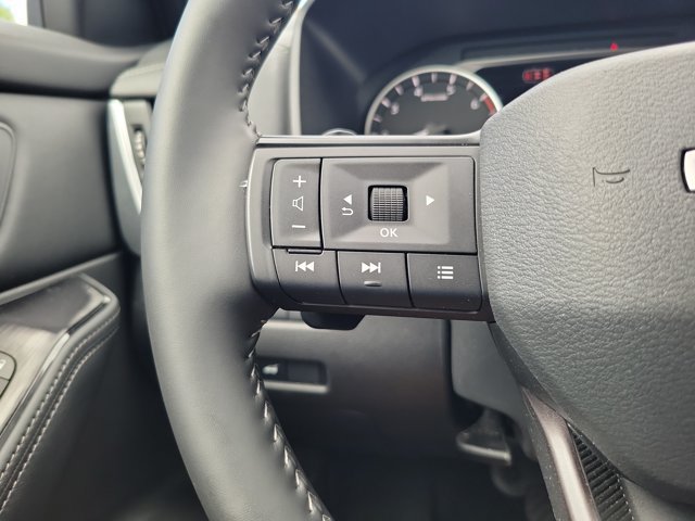 Certified 2026 Nissan Rogue SV FWD image 19