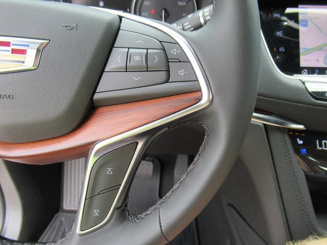 New 2026 Cadillac XT5 Premium Luxury w/ Driver Assist Package FWD image 24