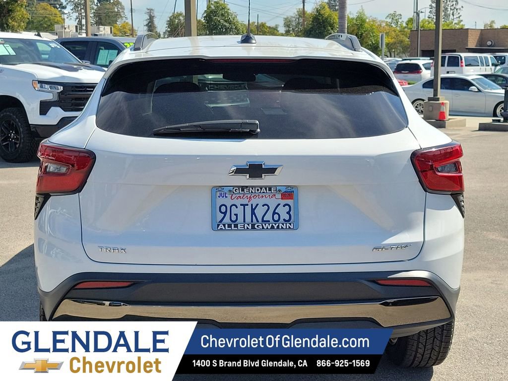 Used 2024 Chevrolet Trax ACTIV w/ Sunroof Package image 13