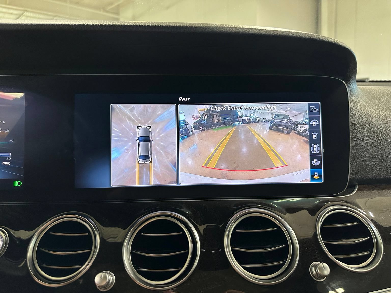 Used 2019 Mercedes-Benz E 300 image 27