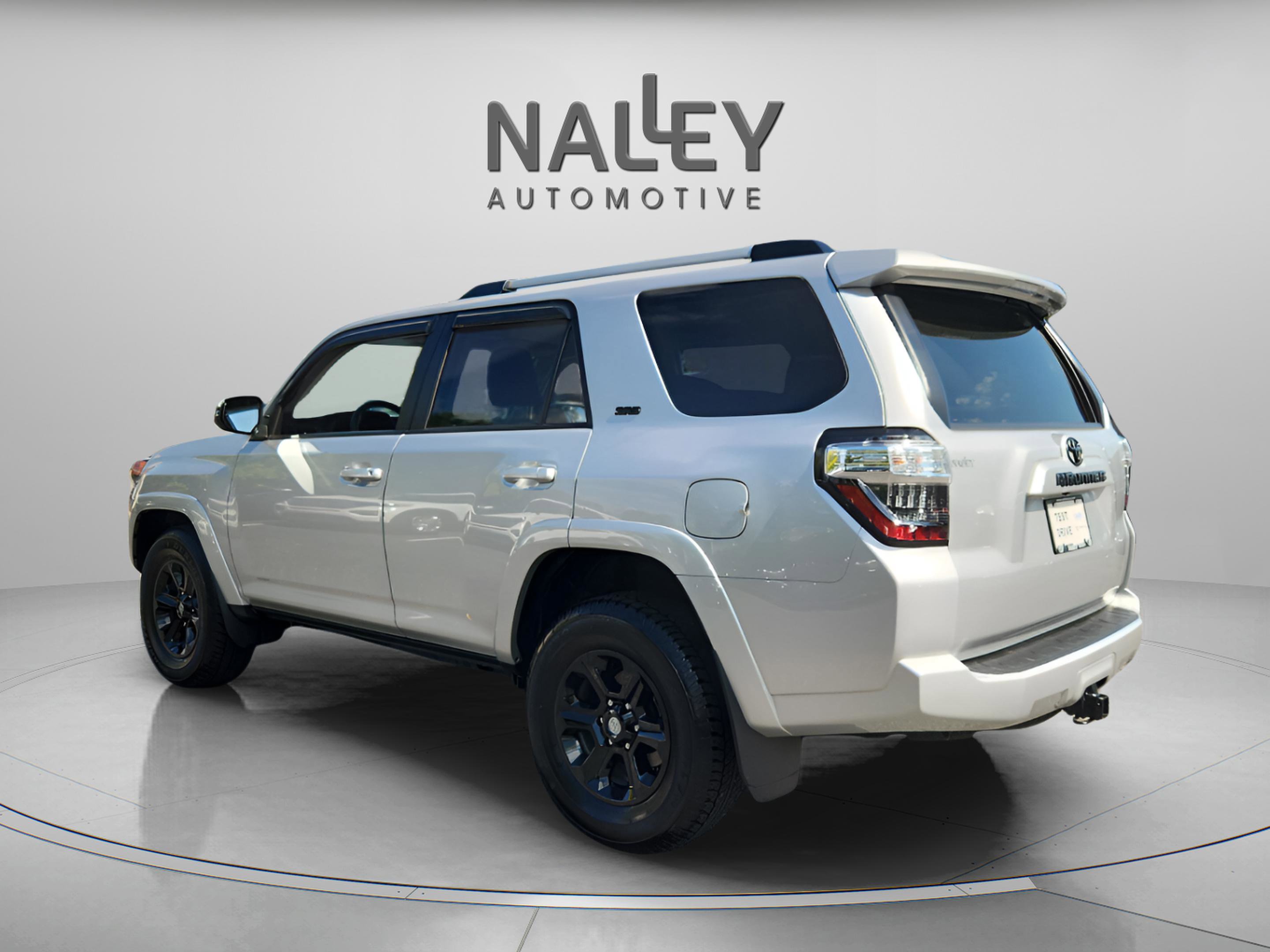 Certified 2024 Toyota 4Runner SR5 Premium image 5