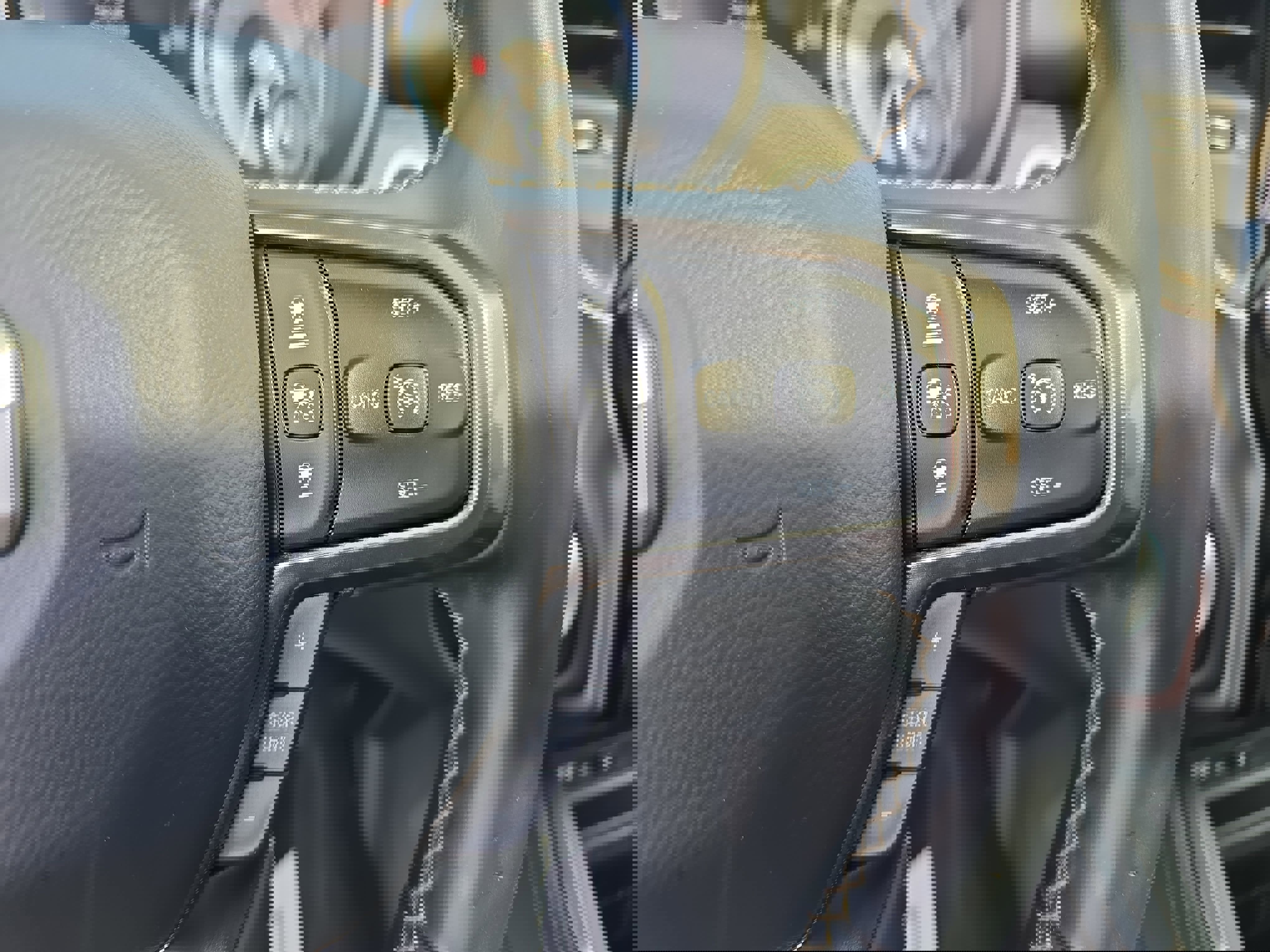 Used 2019 RAM 1500 Limited image 20