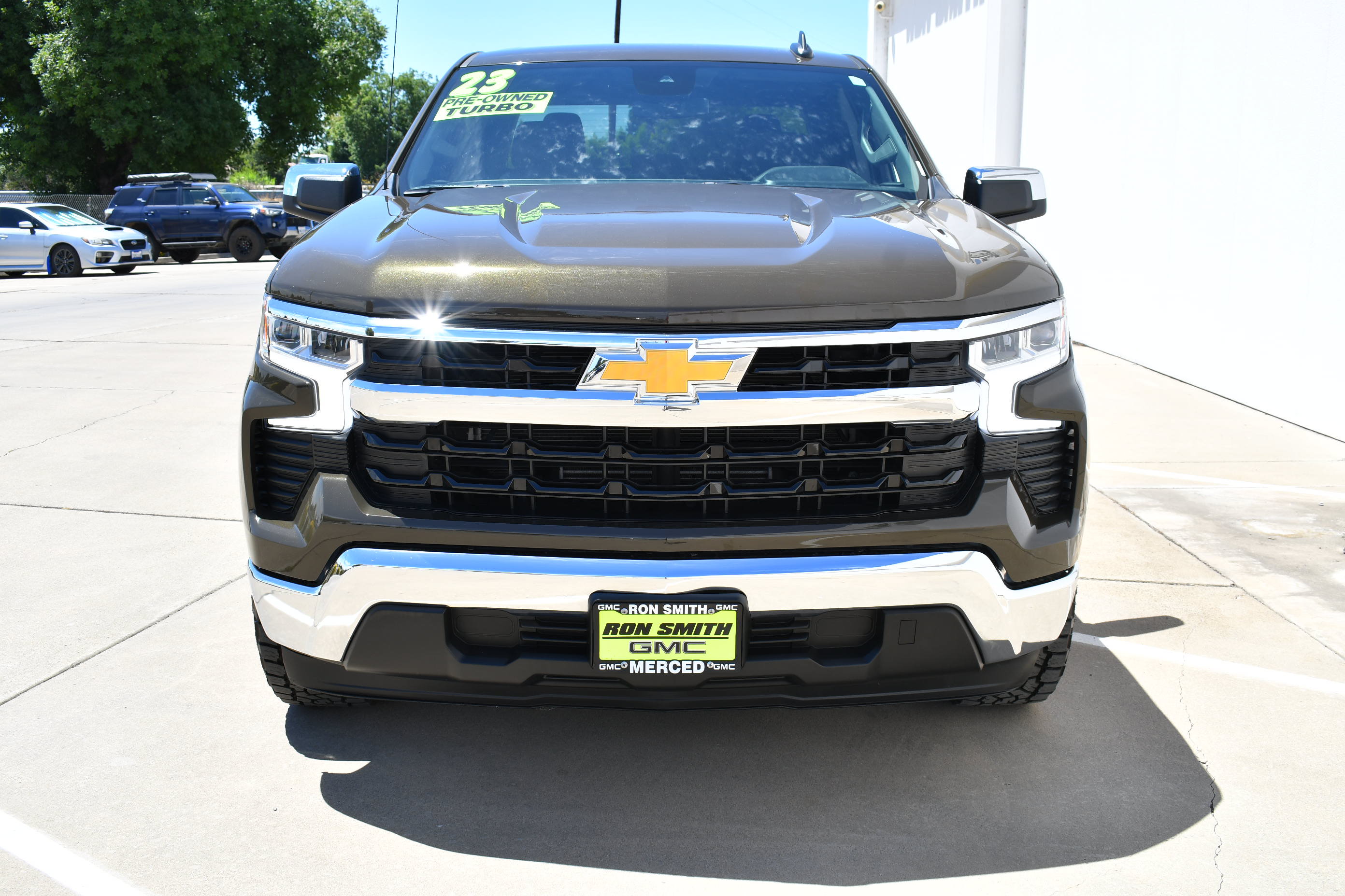 Used 2023 Chevrolet Silverado 1500 LT RWD image 3