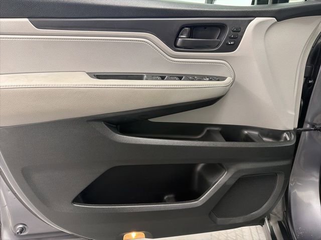 Used 2018 Honda Odyssey EX-L image 22