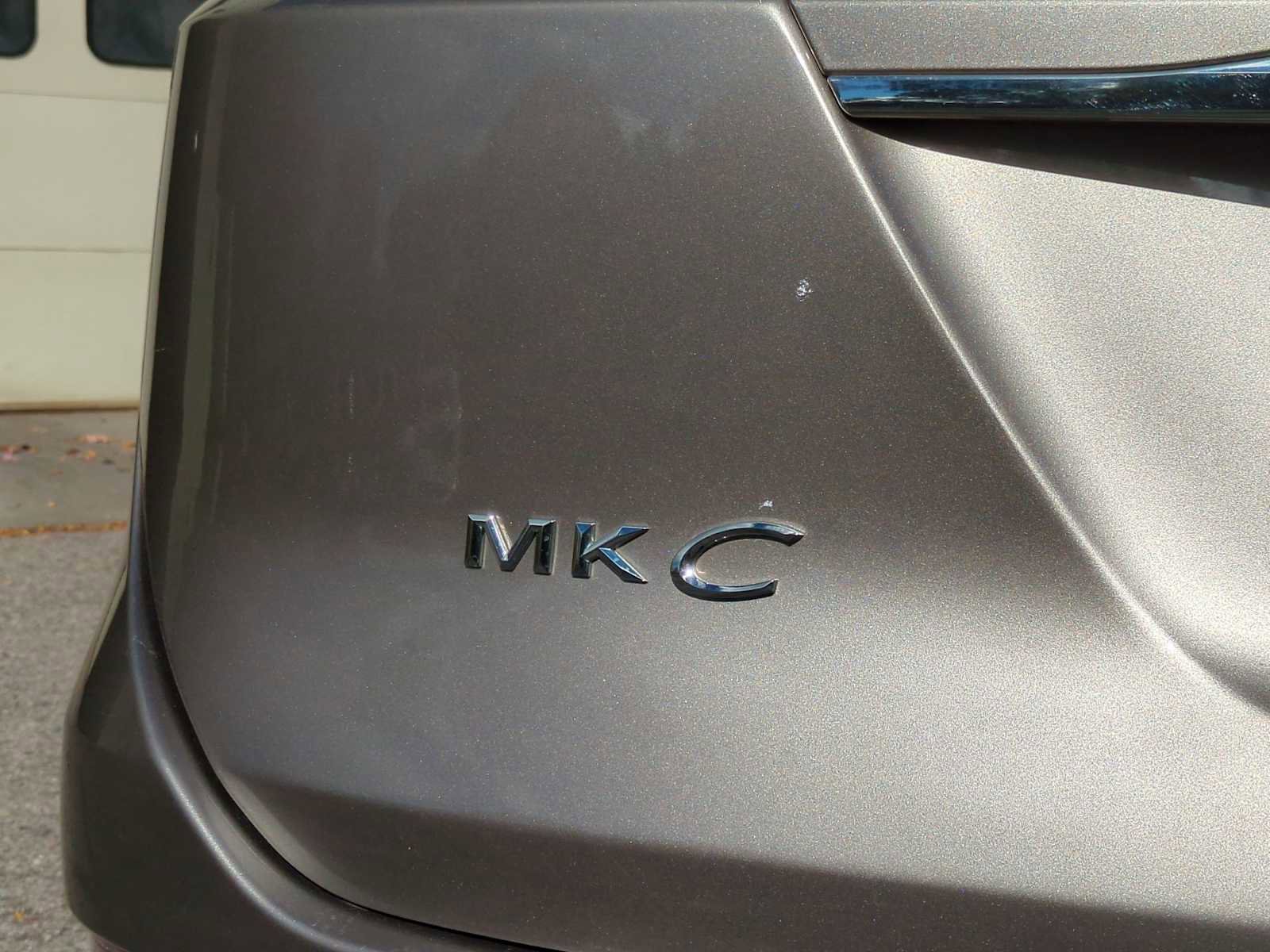 Used 2019 Lincoln MKC Reserve w/ MKC Climate Package image 13