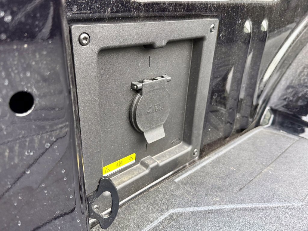 Certified 2025 Ford F150 STX w/ STX Black Appearance Package image 15