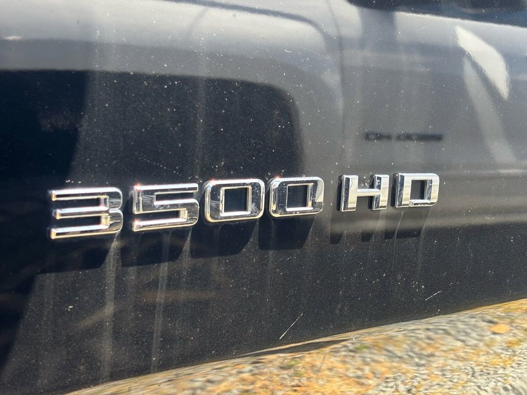 Used 2020 Chevrolet Silverado 3500 High Country AWD/4WD image 5