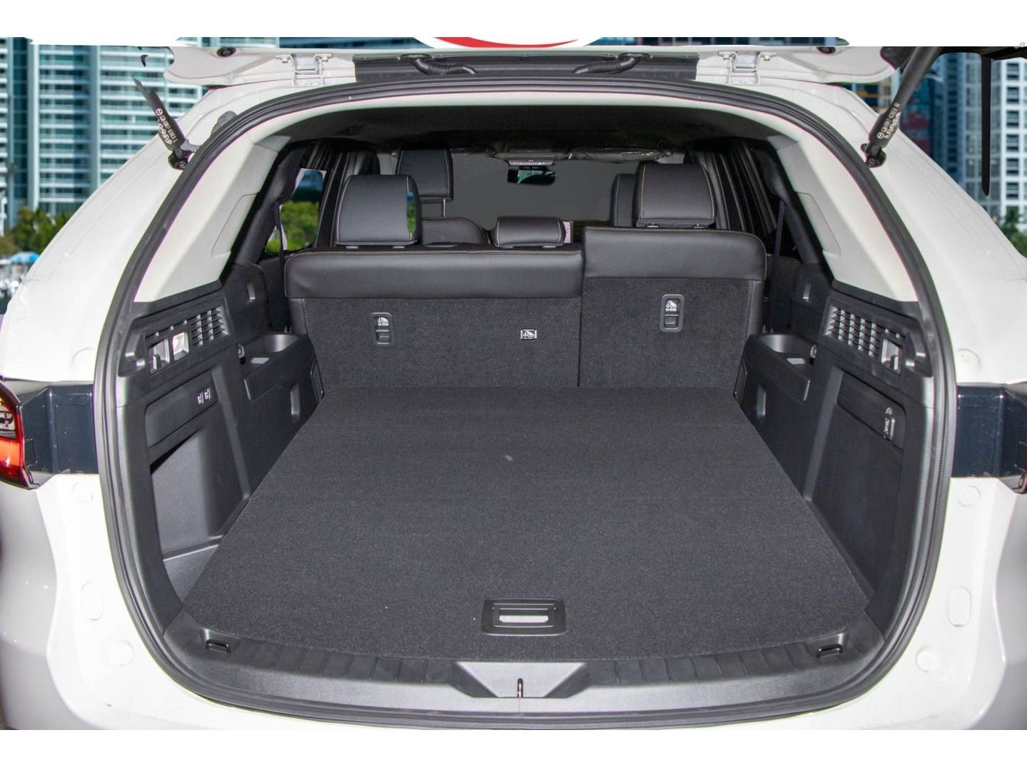 New 2025 MAZDA CX-70 3.3 Turbo w/ Premium Package image 17