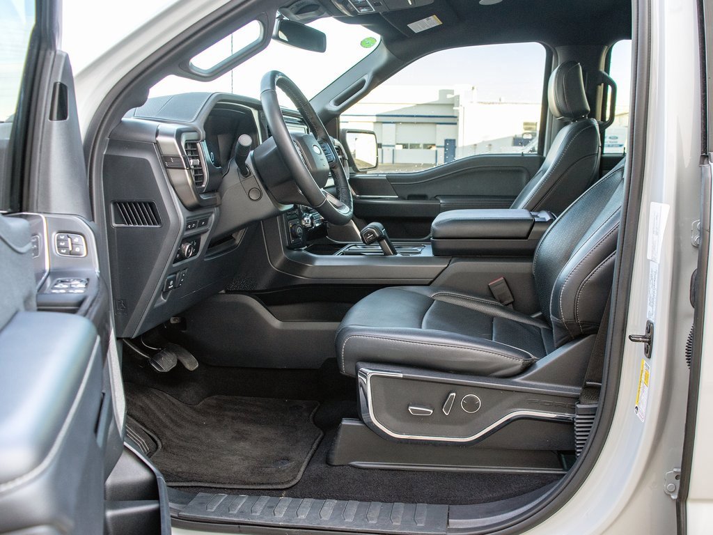 Used 2024 Ford F150 Lariat w/ Equipment Group 502A High image 32