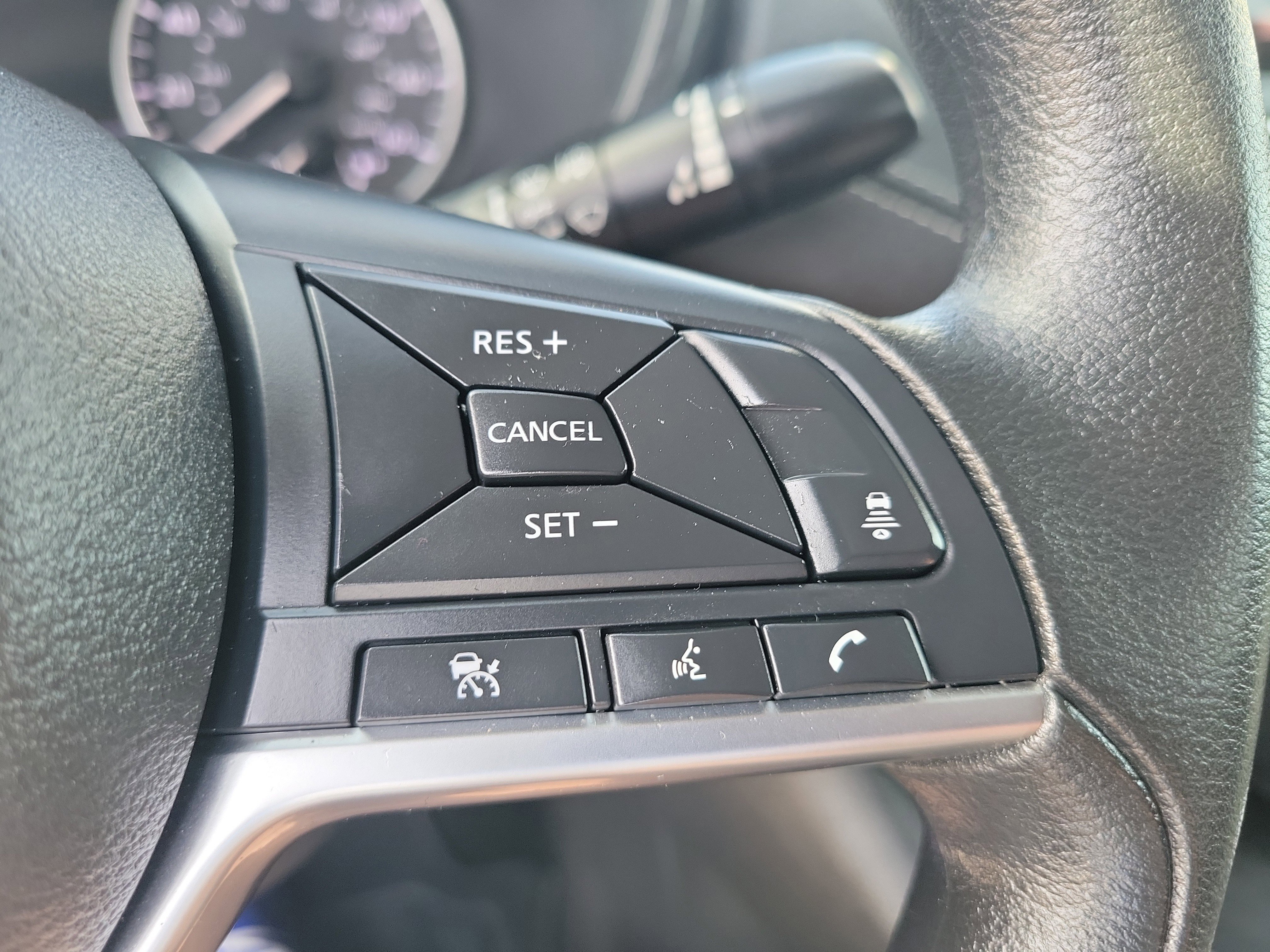 Used 2024 Nissan Sentra SV image 23