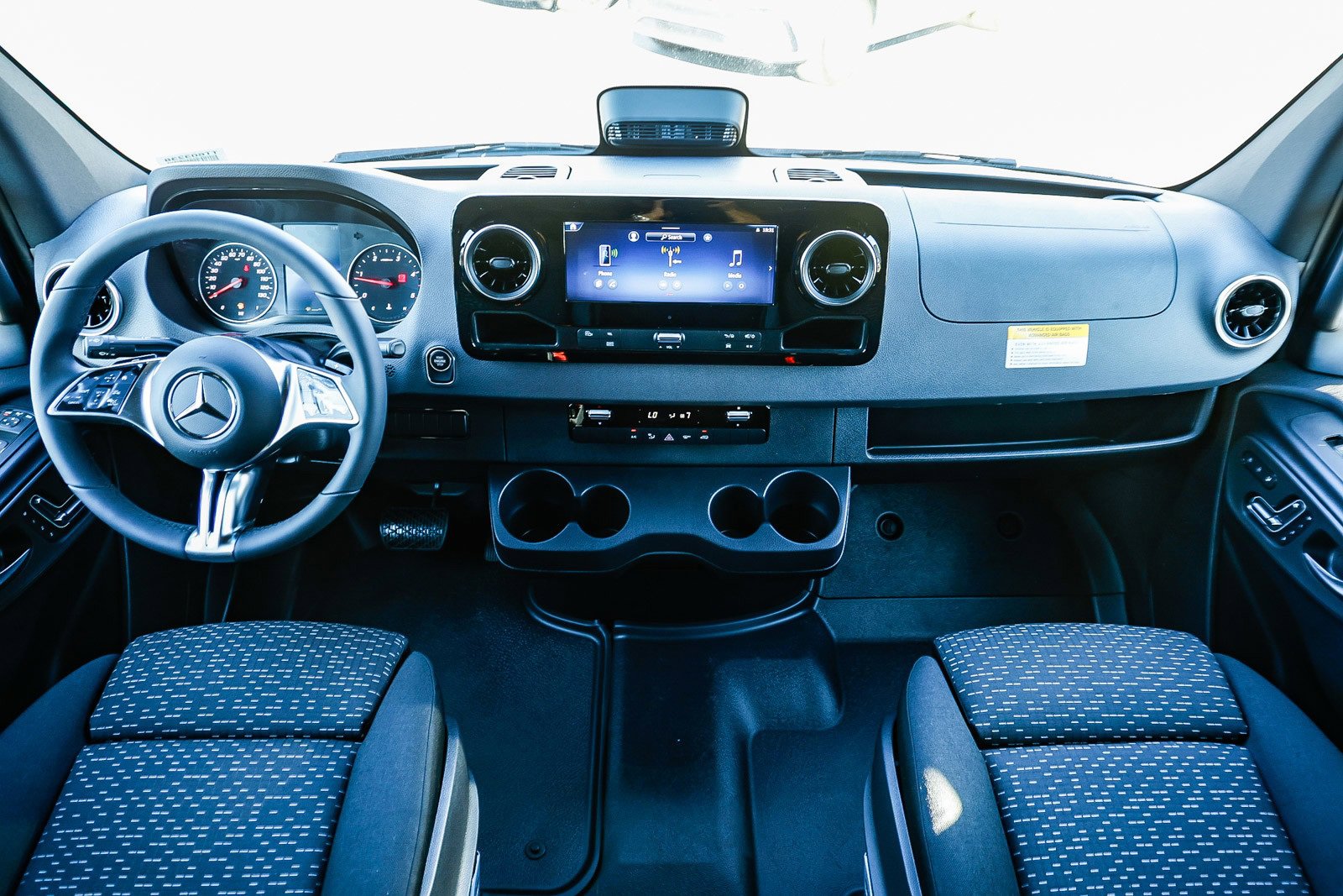 New 2026 Mercedes-Benz Sprinter 2500 image 9