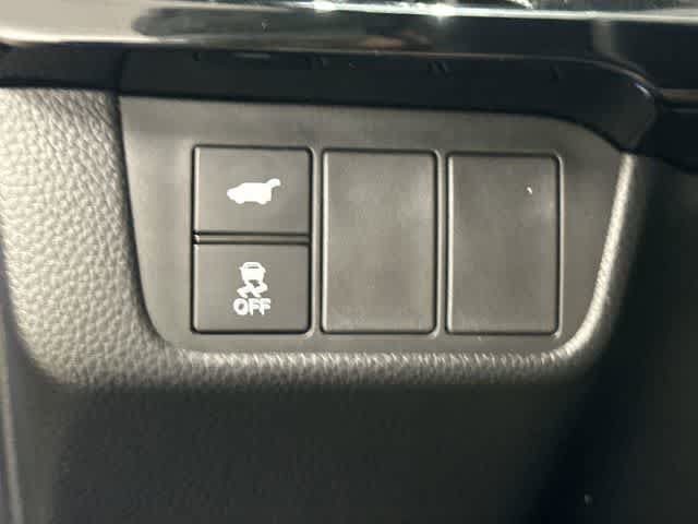 Used 2025 Honda CR-V Sport Touring image 19