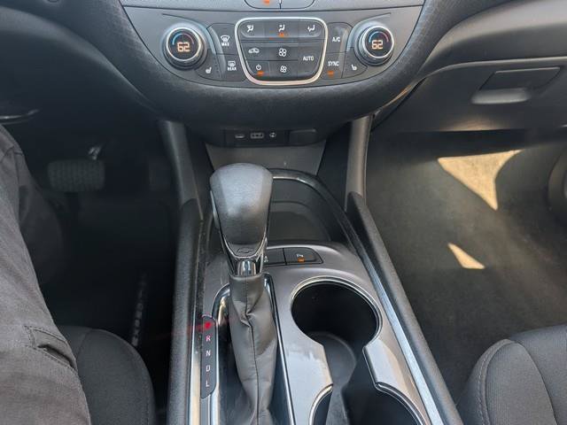 Used 2024 Chevrolet Malibu LT FWD image 16