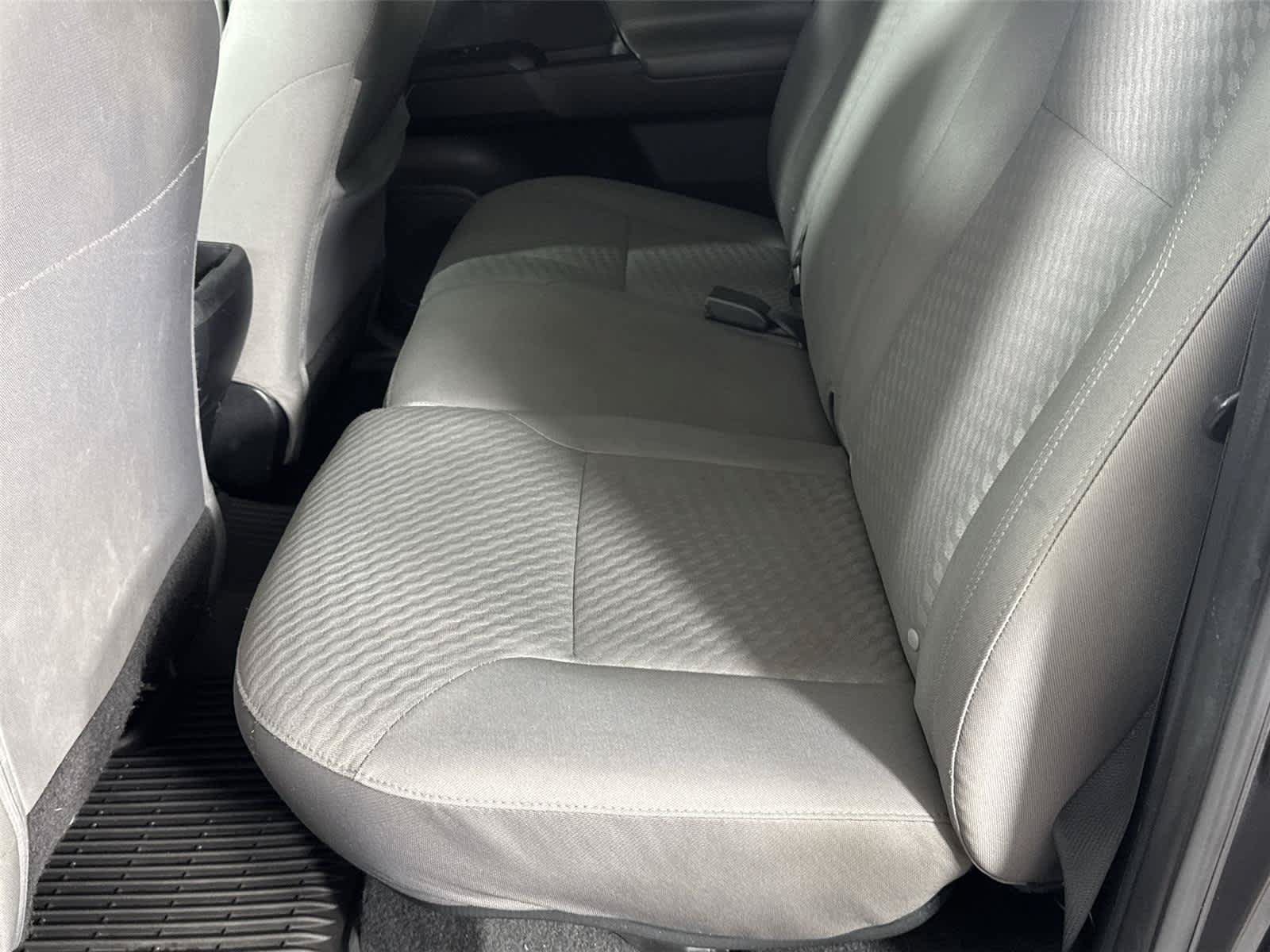 Used 2022 Toyota Tacoma SR AWD/4WD image 13