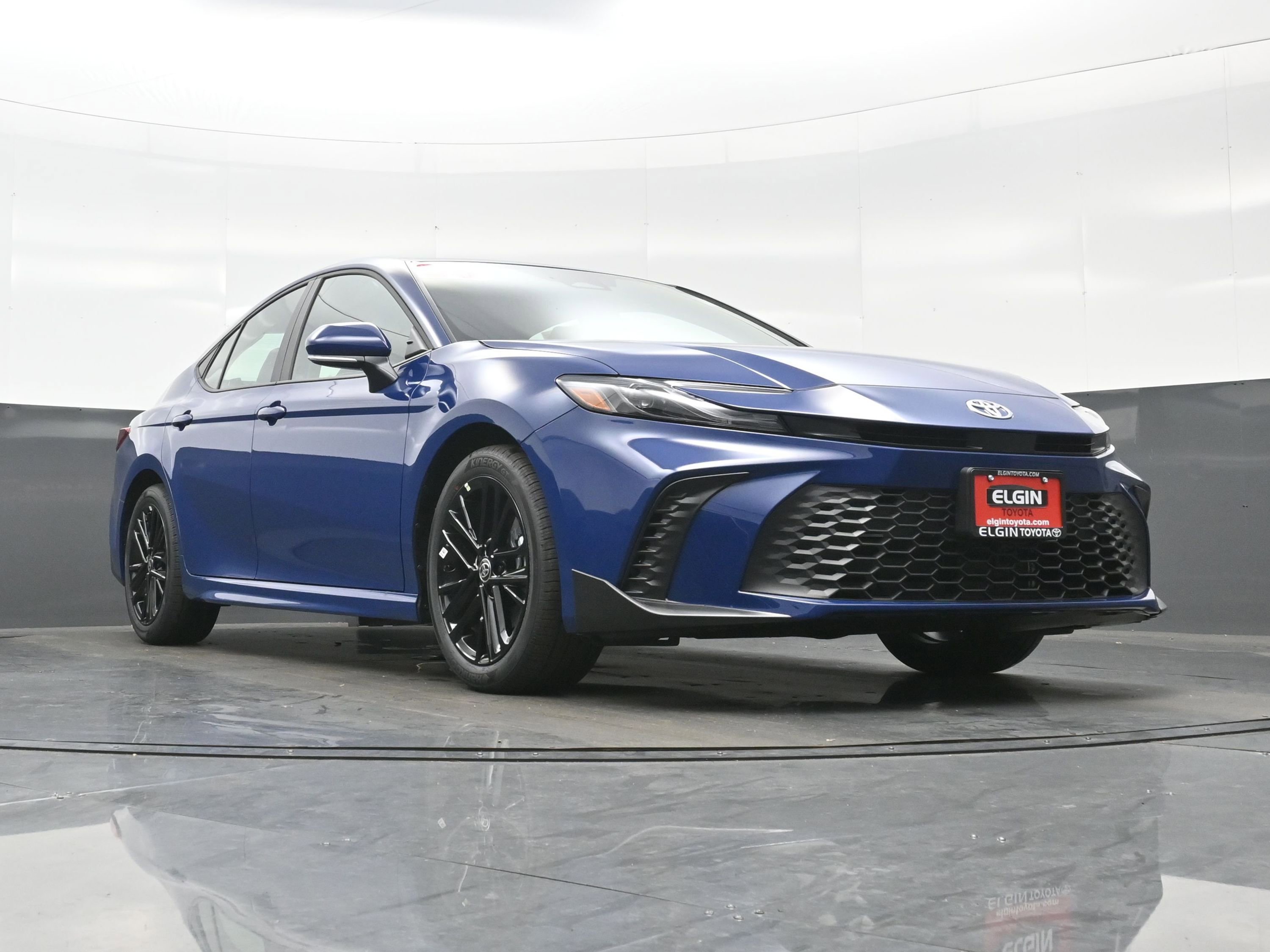 Used 2026 Toyota Camry SE image 26