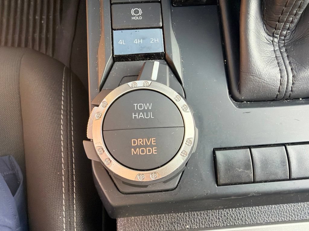 Used 2024 Toyota Tacoma TRD Sport AWD/4WD image 13