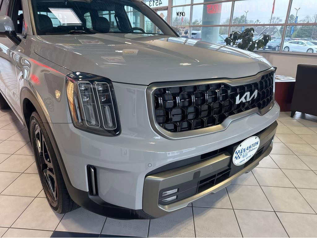 Used 2023 Kia Telluride SX X-Line AWD/4WD image 5