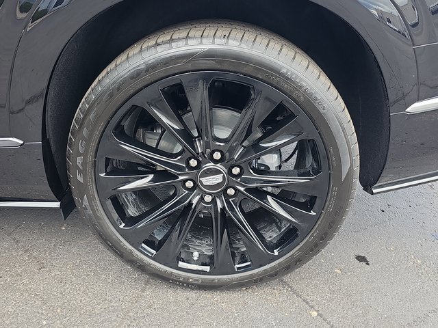 New 2026 Cadillac Vistiq Platinum w/ LPO, Floor Liner Package image 39