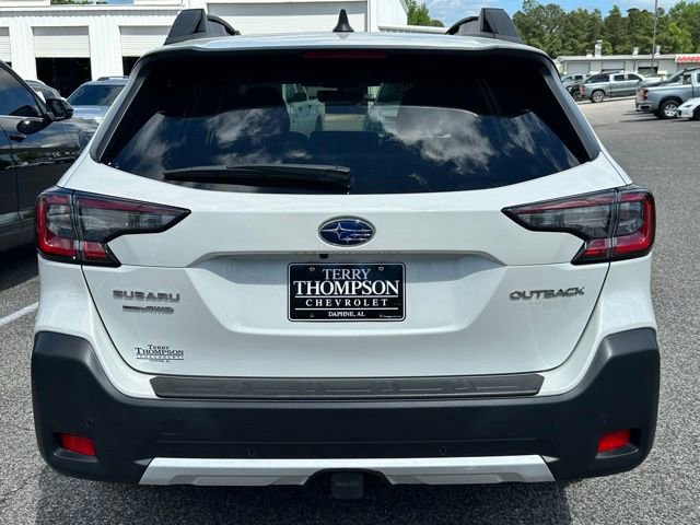 Used 2024 Subaru Outback Limited image 3