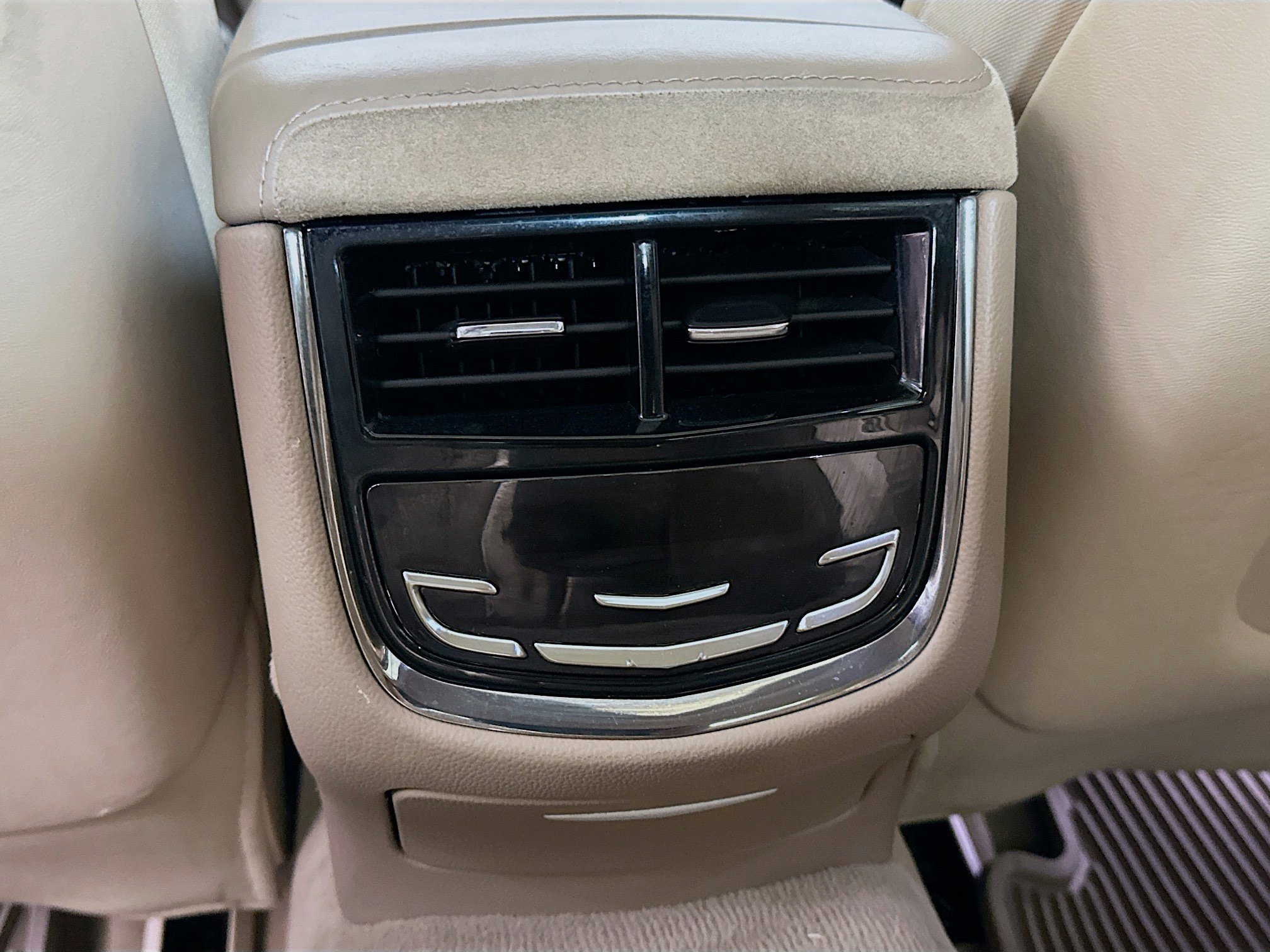 Used 2014 Cadillac CTS Premium RWD image 28