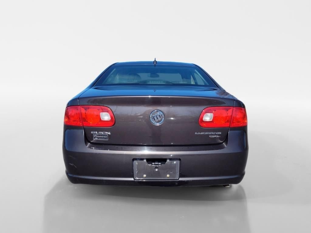 Used 2008 Buick Lucerne CXL w/ Luxury Package FWD image 30