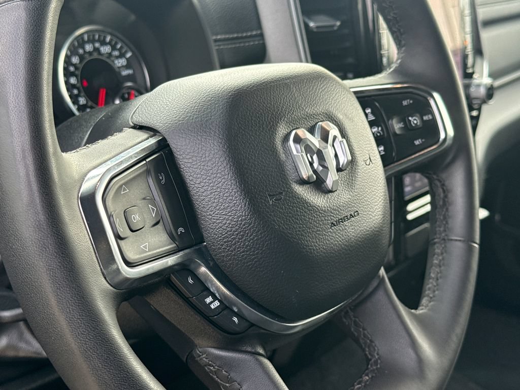 Used 2025 RAM 1500 Laramie AWD/4WD image 30