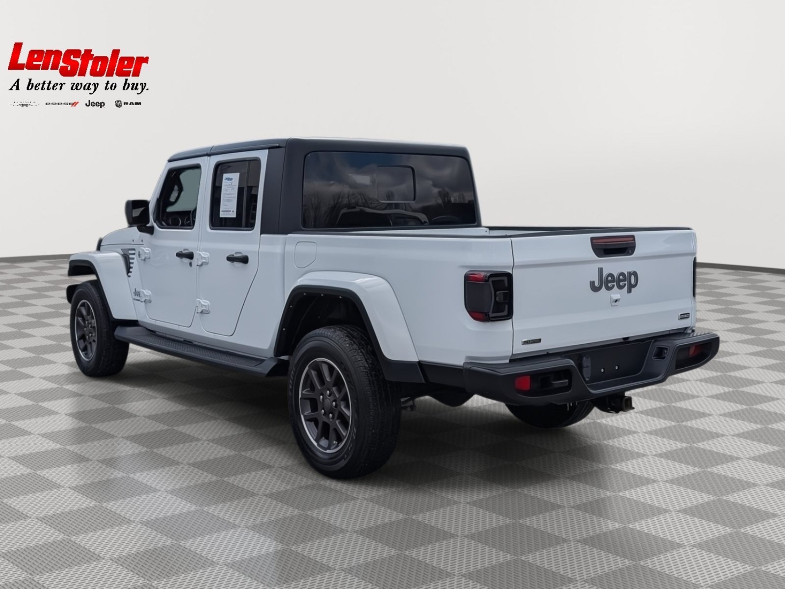Used 2022 Jeep Gladiator Overland w/ Popular Equipment Package AWD/4WD image 3