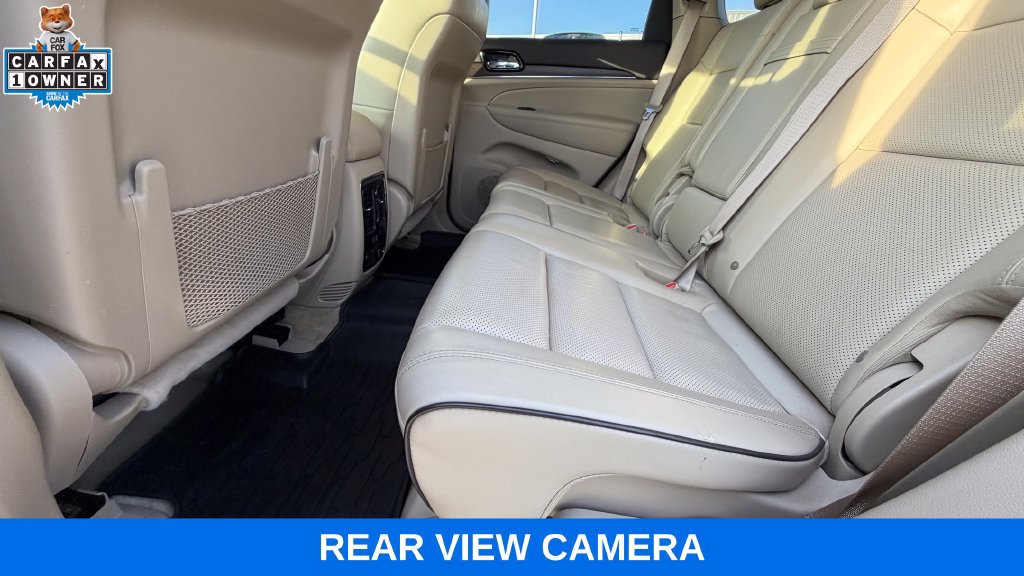 Used 2019 Jeep Grand Cherokee Overland AWD/4WD image 18