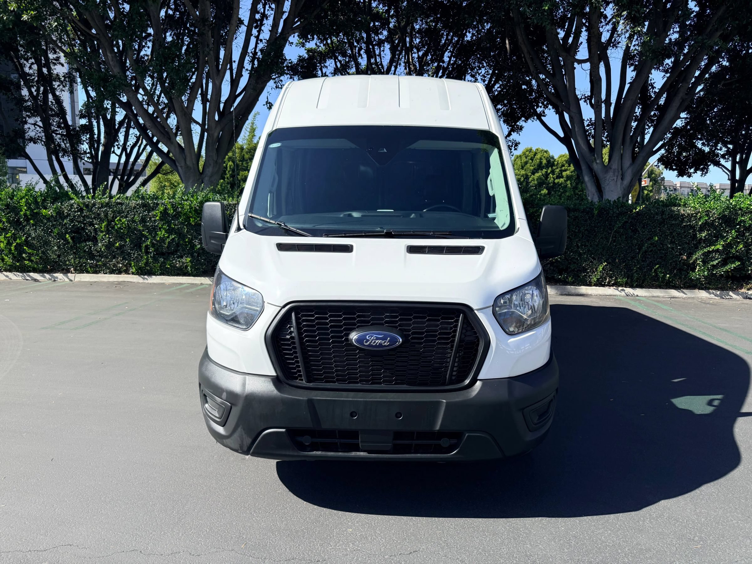 Used 2024 Ford Transit 250 148 High Roof AWD image 7
