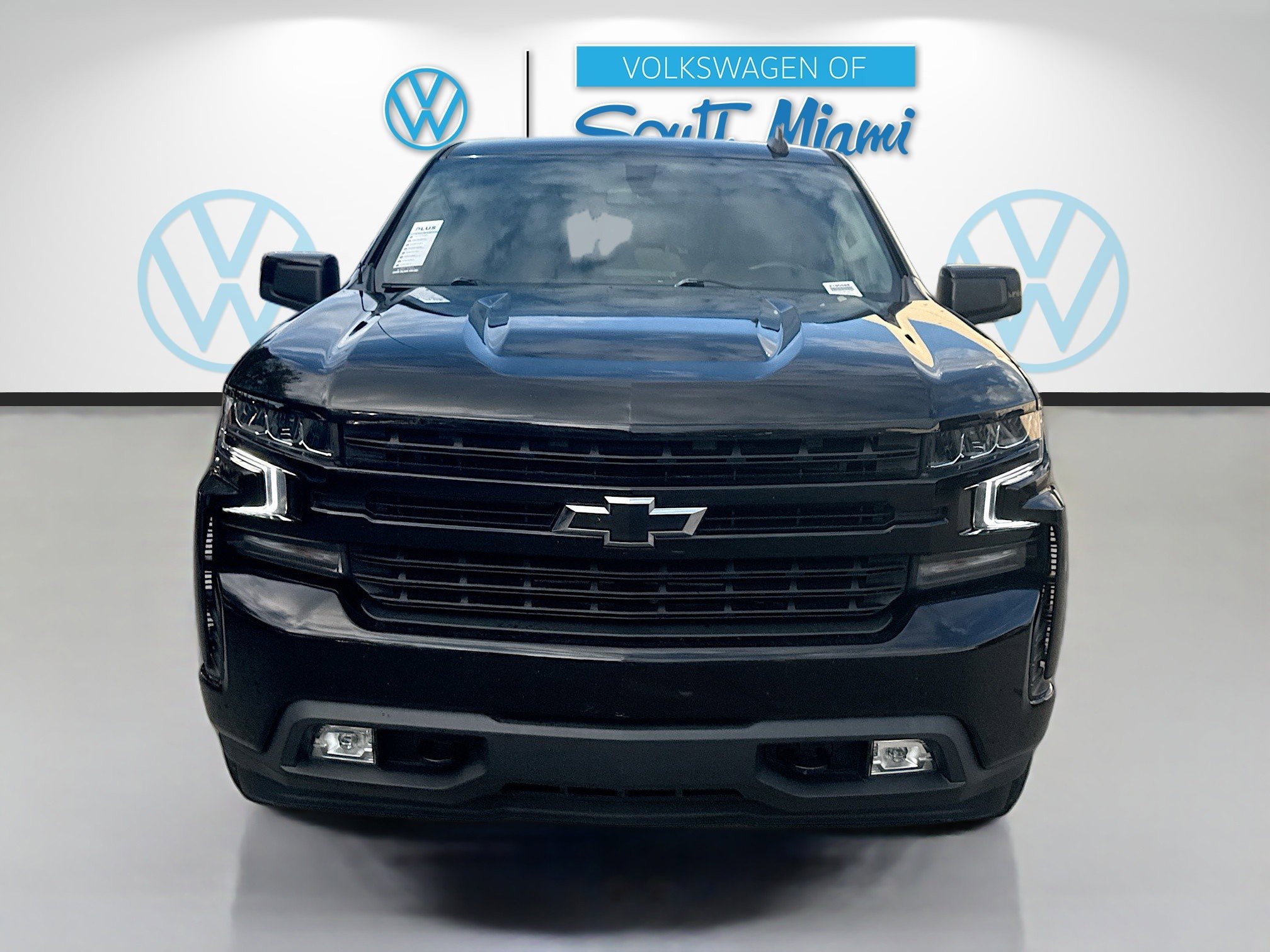 Used 2021 Chevrolet Silverado 1500 RST image 2