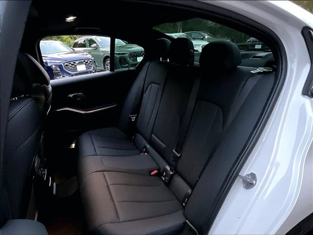 Used 2021 BMW 330i xDrive Sedan w/ Convenience Package AWD/4WD image 23