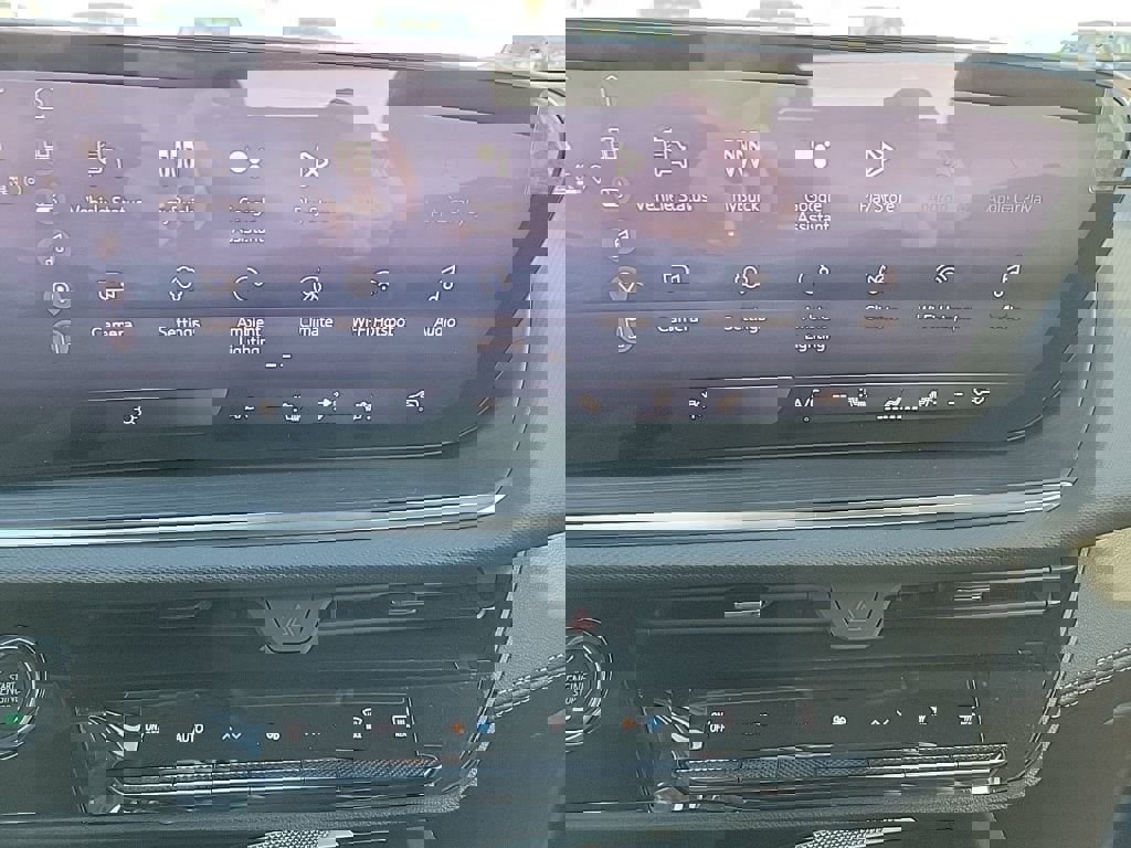 New 2026 Buick Envision Preferred image 17