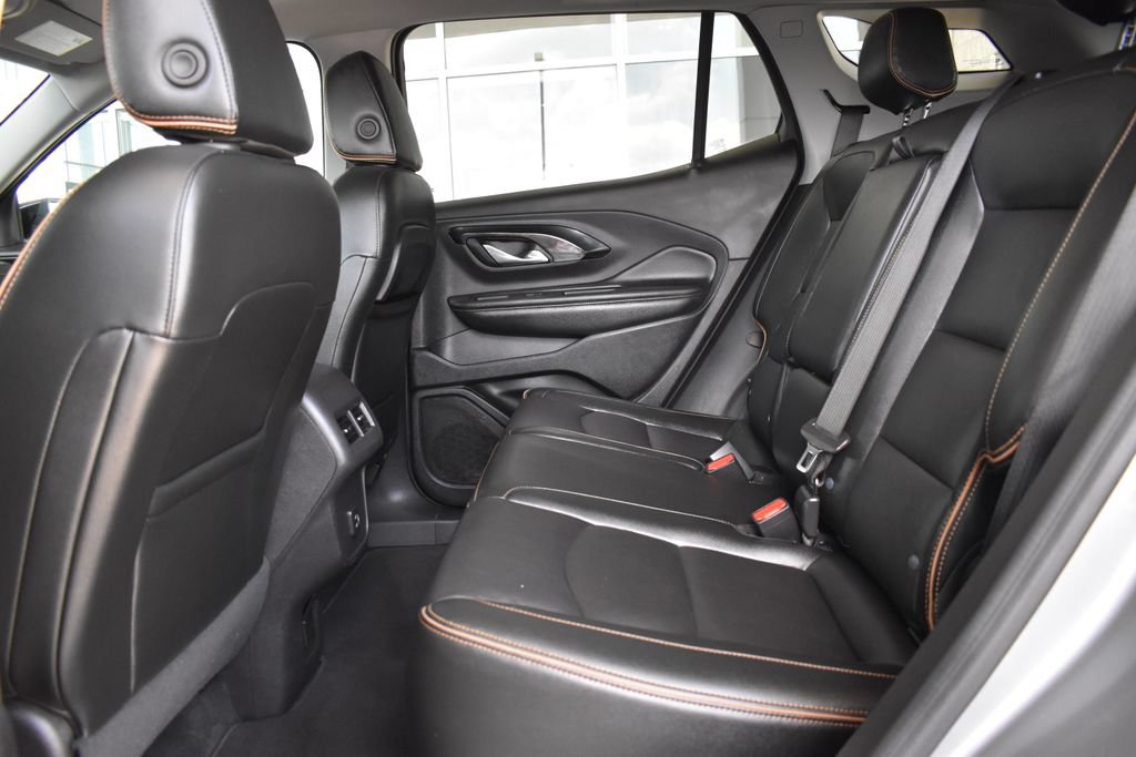 Used 2024 GMC Terrain AT4 w/ Tech Package AWD/4WD image 15