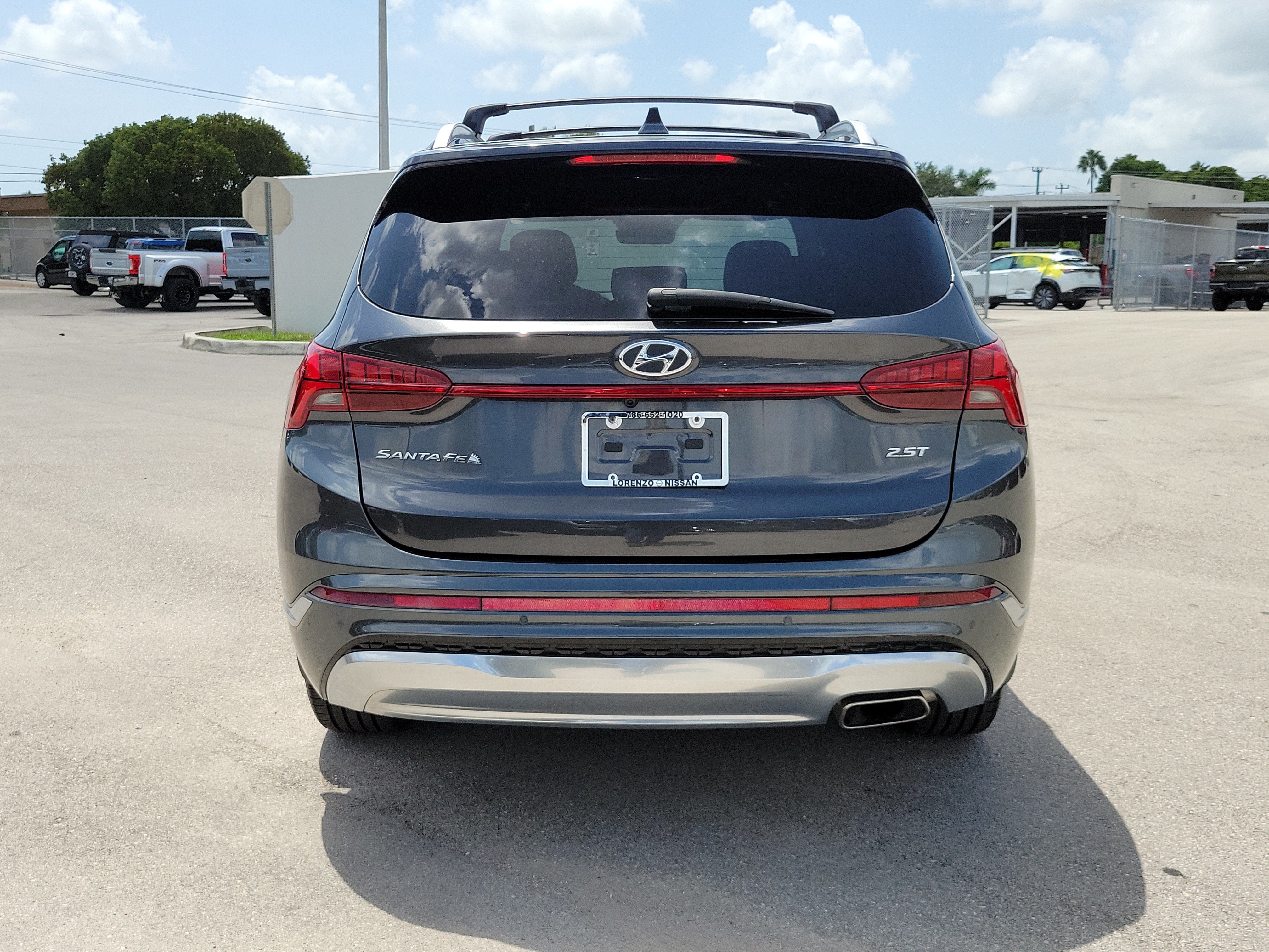 Used 2022 Hyundai Santa Fe Calligraphy FWD image 6