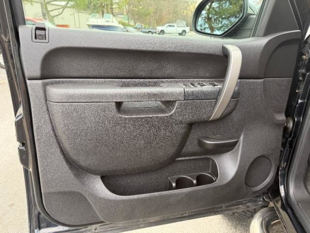 Used 2011 Chevrolet Silverado 1500 LT w/ All-Star Edition image 10