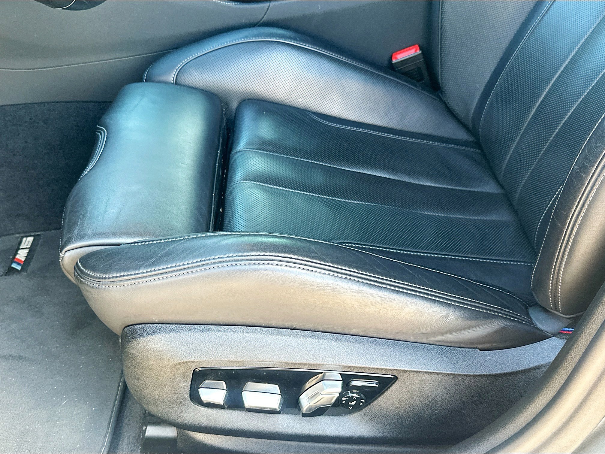 Used 2019 BMW M5 w/ Executive Package image 19