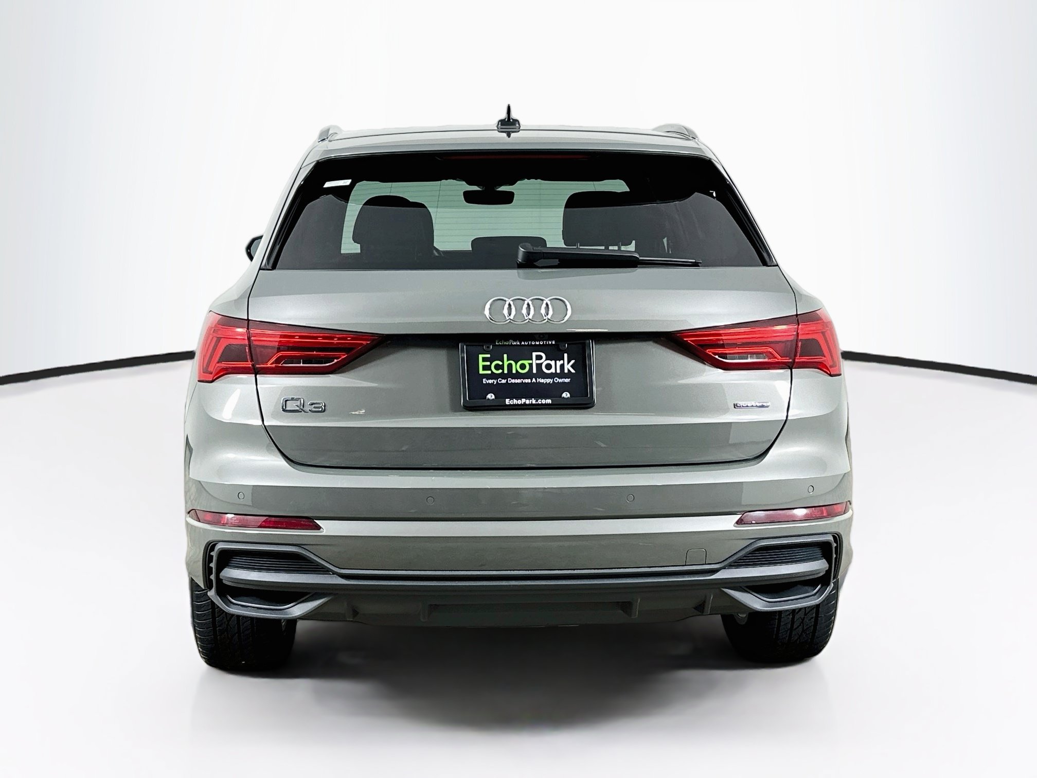 Used 2025 Audi Q3 2.0T Premium AWD/4WD image 7