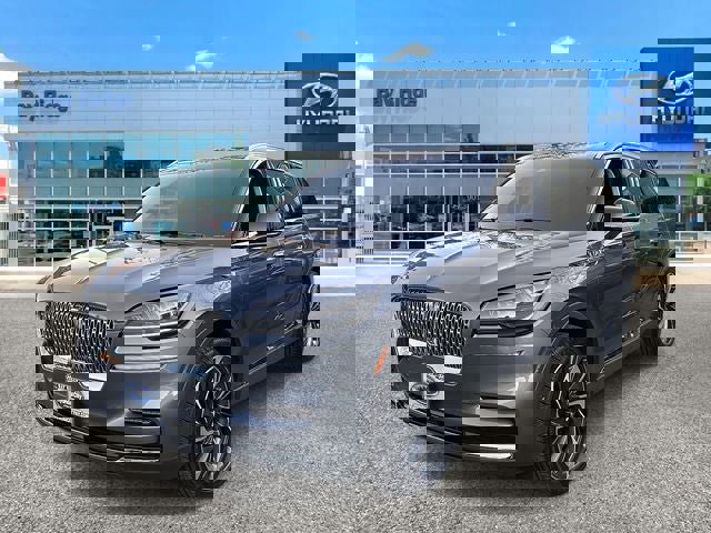 Used 2024 Lincoln Aviator Reserve w/ Elements Package Plus image 8