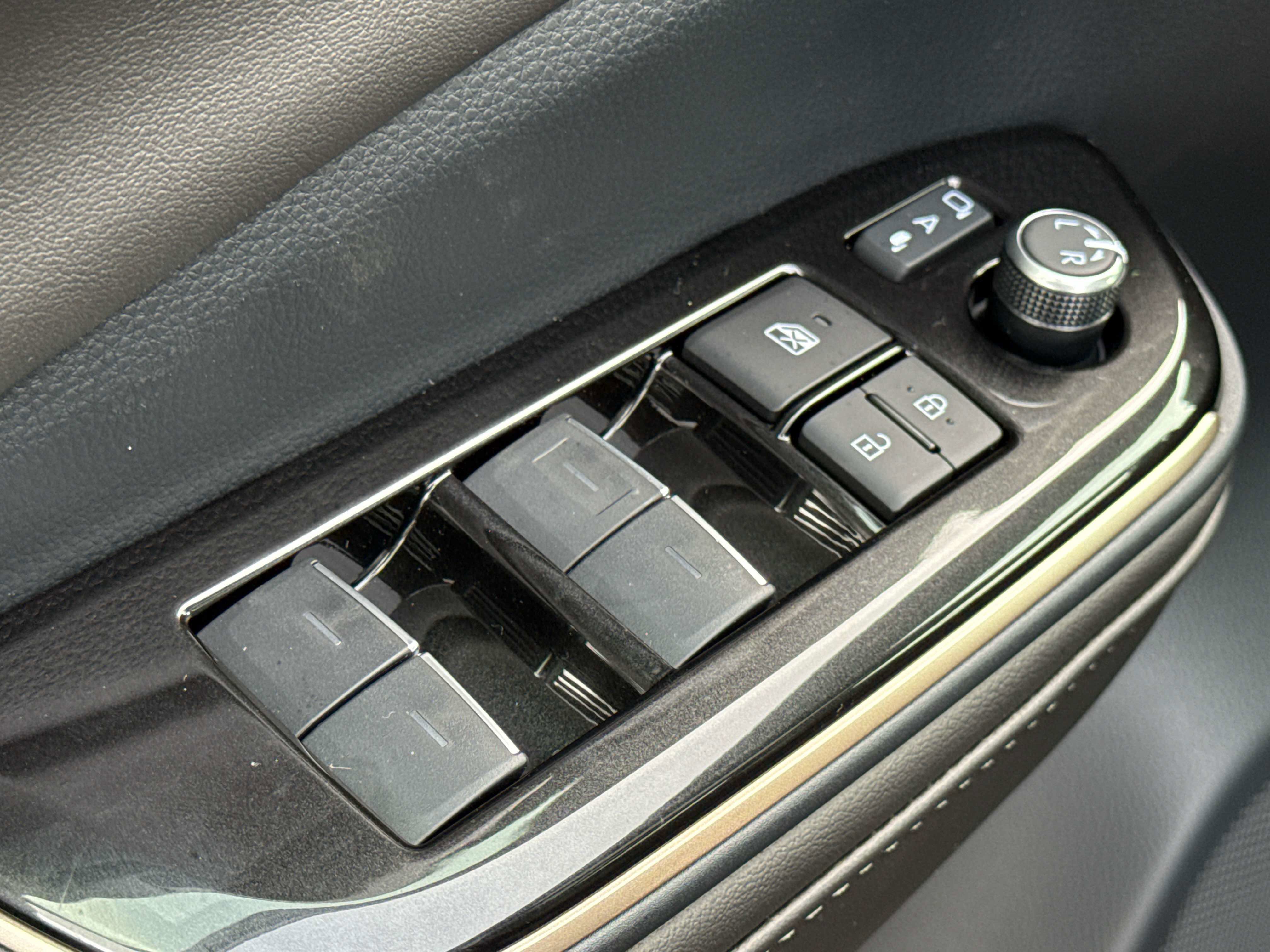 New 2026 Toyota Crown Nightshade image 21