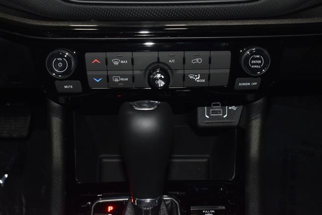 New 2026 Jeep Compass Latitude image 14