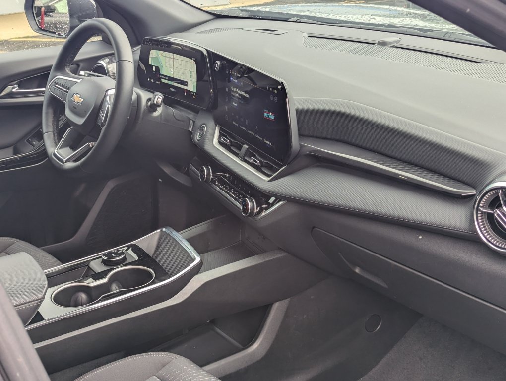 Certified 2026 Chevrolet Equinox LT AWD/4WD image 7