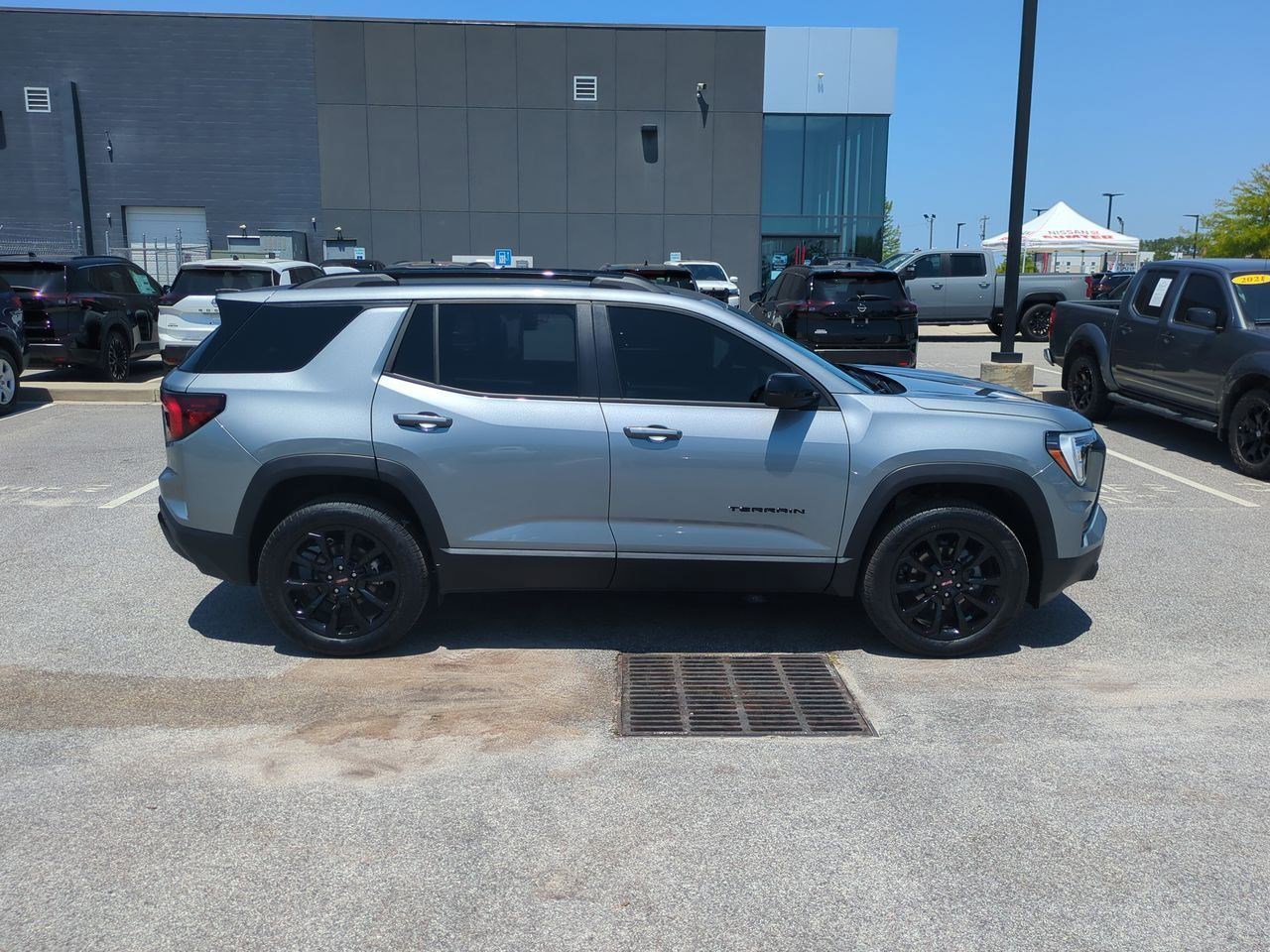 Used 2026 GMC Terrain Elevation w/ Black Edition FWD image 2