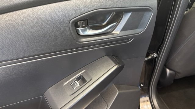 Used 2023 Honda Accord LX image 19