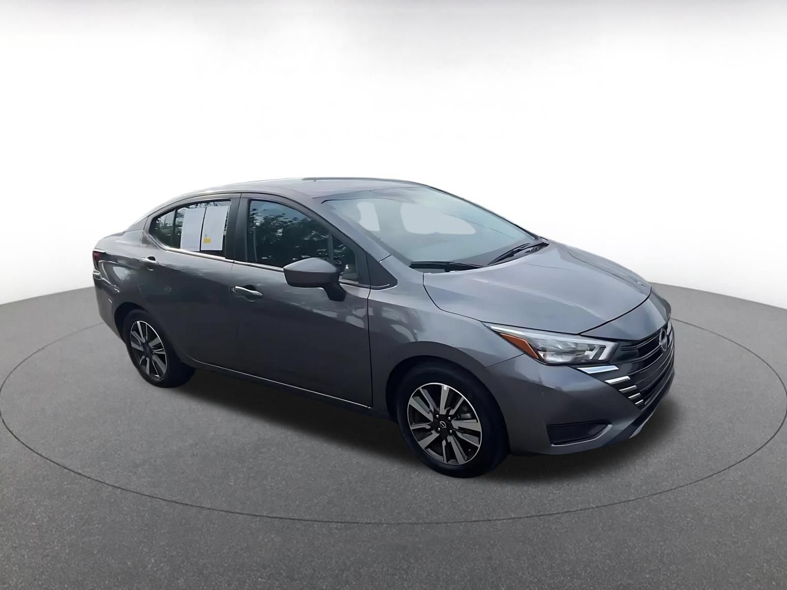 Used 2025 Nissan Versa SV FWD video 2