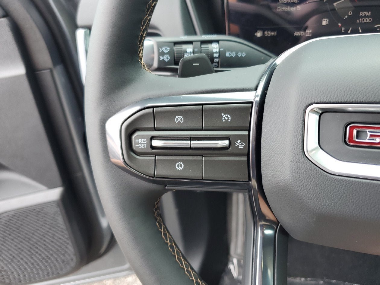 New 2027 GMC Terrain AT4 w/ Technology Package II AWD/4WD image 28