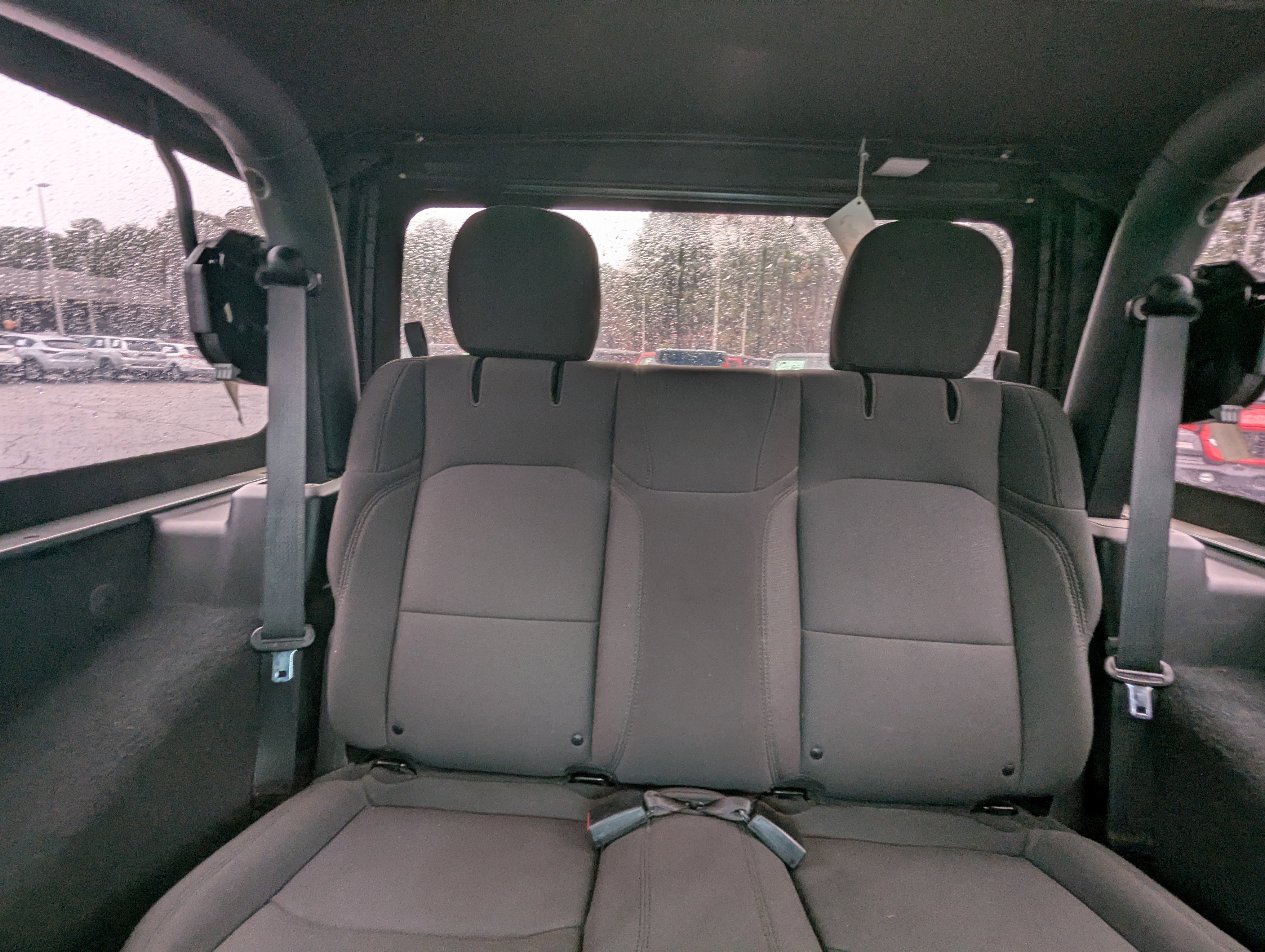 Used 2023 Jeep Wrangler Sport S image 10