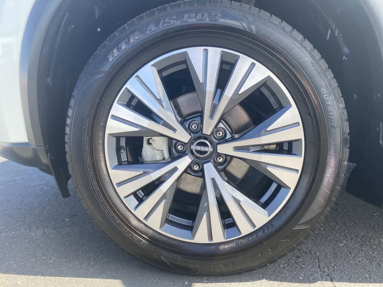 Used 2023 Nissan Rogue SV w/ SV Premium B Package AWD/4WD image 10