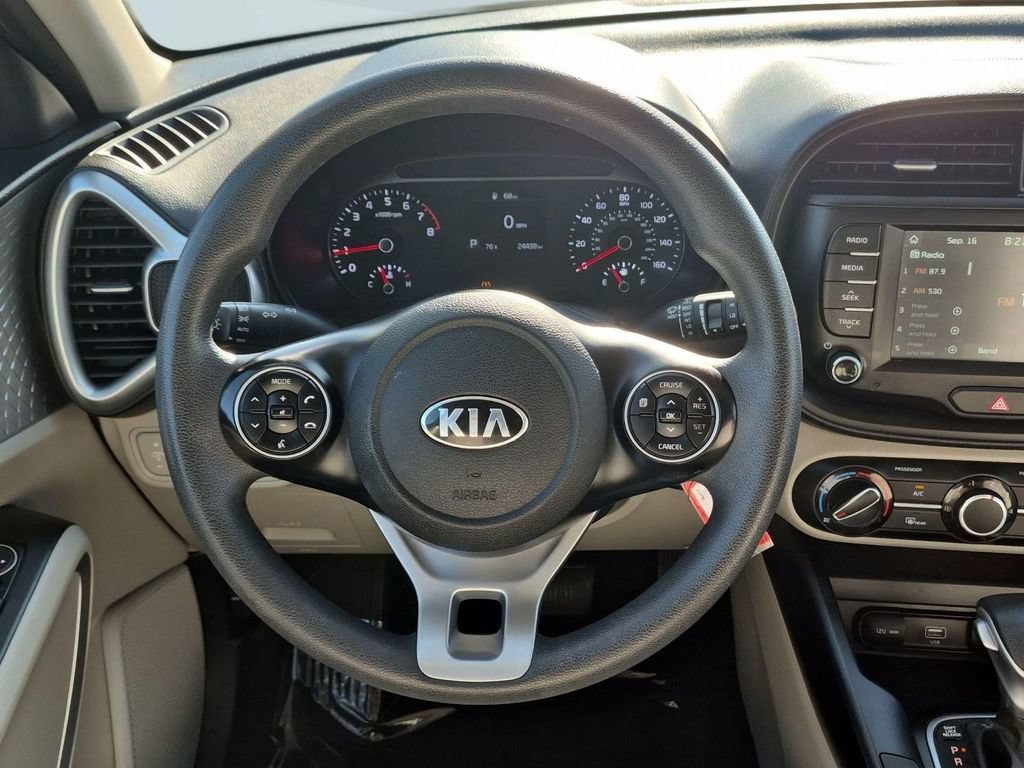 Used 2021 Kia Soul LX FWD image 14