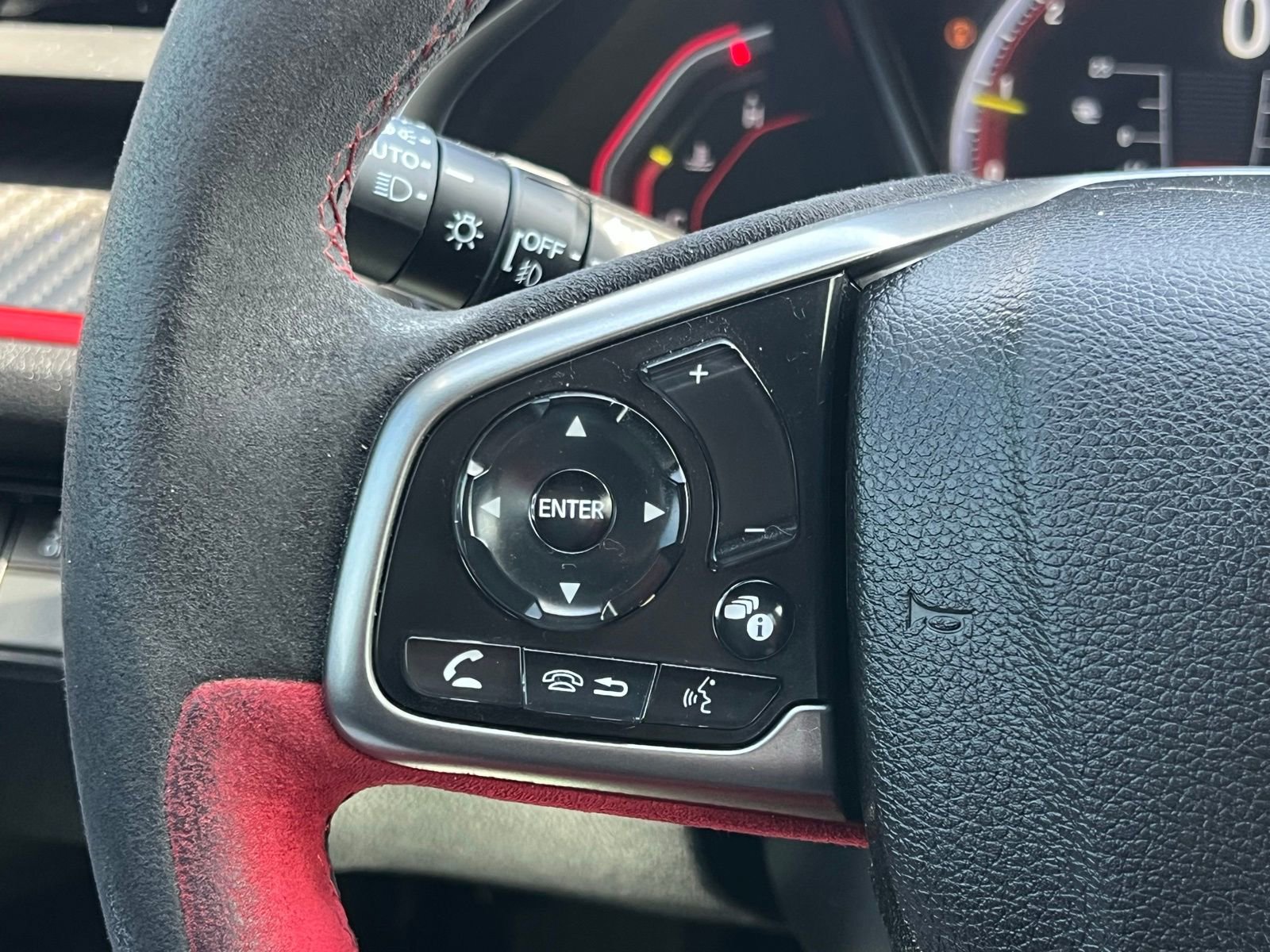 Used 2021 Honda Civic Type R Limited image 25