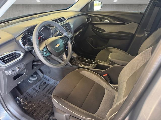 Used 2022 Chevrolet TrailBlazer LS image 19